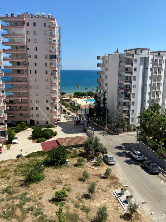 Spacious 3+1 apartment with sea view in gasified residence in Tece, Mersin ID-9640 фото-1