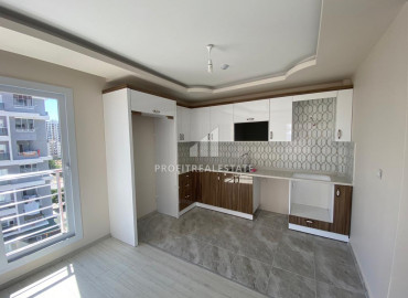 Spacious 3+1 apartment with sea view in gasified residence in Tece, Mersin ID-9640 фото-4