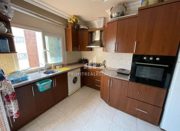 Четырехкомнатная квартира с отдельной кухней в уютной резиденции в 600м от моря в районе Эрдемли – Алата ID-9672 фото-3}}