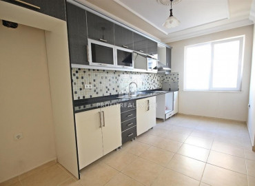 Просторная квартира 3+1 с отдельной кухней в доме городского типа в 250 метрах от моря в Махмутларе ID-9694 фото-4