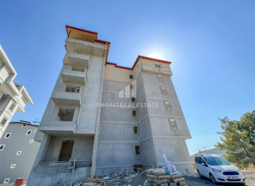 Видовая двухкомнатная квартира в доме городского типа на стадии строительства в районе Газипаша ID-9714 фото-5