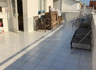Spacious furnished duplex 5 + 1 in the center of Alanya, 300 meters from Kuykubat beach ID-9747 фото-32}}