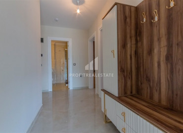Furnished apartment 2 + 1, on the first coastline, Mahmutlar, Alanya, 70 m2 ID-9750 фото-17