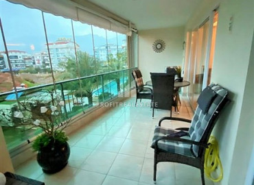 Spacious two-bedroom apartment, equipped with furniture and appliances, in a well-maintained residential residence in Oba, Alanya, 120 m2 ID-9787 фото-10
