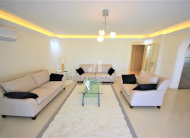Spacious furnished apartment 2 + 1, 170m², in a premium residence in Mahmutlar ID-9789 фото-3