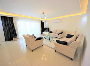 Spacious furnished apartment 2 + 1, 170m², in a premium residence in Mahmutlar ID-9789 фото-1