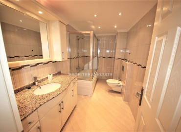 Spacious furnished apartment 2 + 1, 170m², in a premium residence in Mahmutlar ID-9789 фото-12