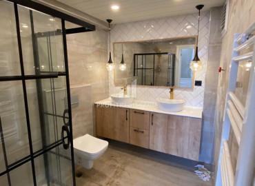 Выгодное предложение: обновленная трехкомнатная квартира в Мерсине, Тедже, в100м от моря ID-9790 фото-12