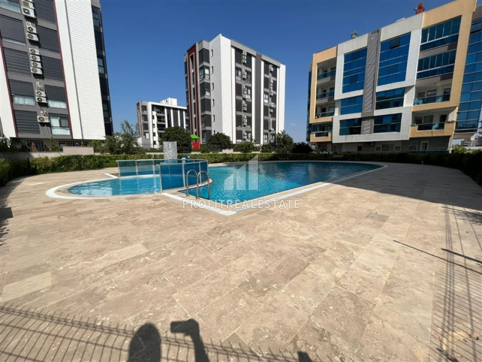 Четырехкомнатные апартаменты, без мебели, в комплексе с бассейном, Кепез, Анталья, 140 м2 ID-9816 фото-1