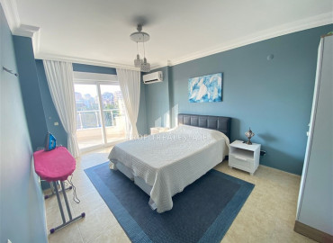 Large furnished 2 + 1 view apartment on the first coastline in Mahmutlar ID-9841 фото-13