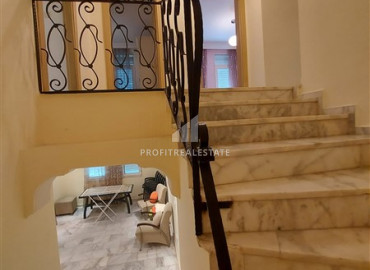 Furnished two-storey villa 3 + 1 by the sea in Alanya Konakli, 500m from the sea. ID-9847 фото-10