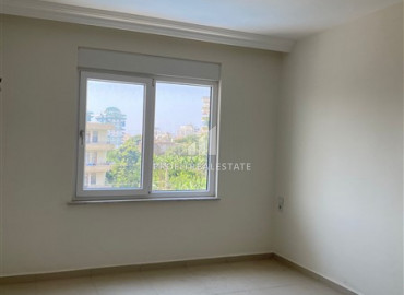 One bedroom apartment, 70m², in a residence with good facilities in Mahmutlar ID-9925 фото-14