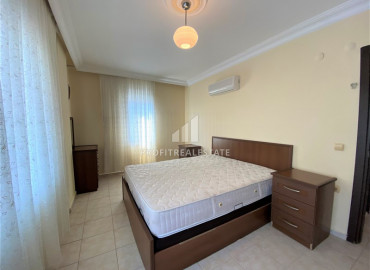 Inexpensive duplex apartment 4 + 1, with a separate kitchen, in a house without a pool, Alanya center, 170 m2 ID-9956 фото-7