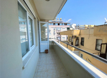 Inexpensive duplex apartment 4 + 1, with a separate kitchen, in a house without a pool, Alanya center, 170 m2 ID-9956 фото-19