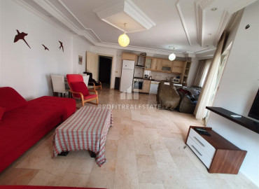 Вторичная недвижимость: готовая к проживанию трехкомнатная квартира в Махмутларе, 100м до моря ID-9962 фото-2