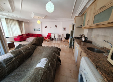 Resale property: ready-to-live-in two bedroom apartment in Mahmutlar, 100m from the sea ID-9962 фото-4