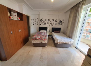 Вторичная недвижимость: готовая к проживанию трехкомнатная квартира в Махмутларе, 100м до моря ID-9962 фото-12