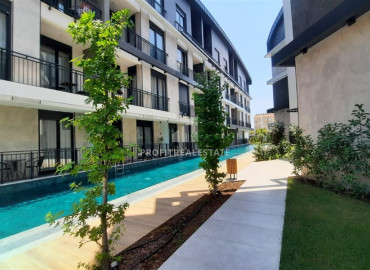 Апартаменты с одной спальней в новом жилом комплексе с бассейном, Муратпаша, Анталья, 45 м2 ID-9996 фото-1