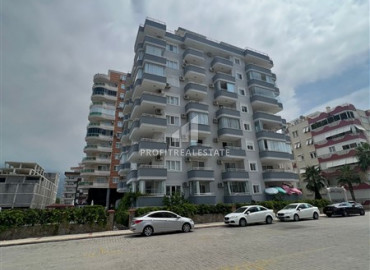 Two bedroom apartment, furnished and equipped, in the center of Mahmutlar, Alanya, 120 m2 ID-10072 фото-1