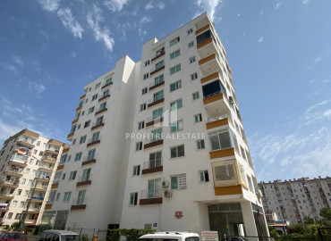 Two-bedroom apartment, 110m², on a high floor 150m from the sea in Tomuk area, Mersin ID-10075 фото-2