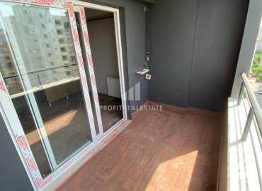 Two bedroom apartment, 90m², in a new residence with minimal facilities, in the area of Mersin - Soli ID-10098 фото-9