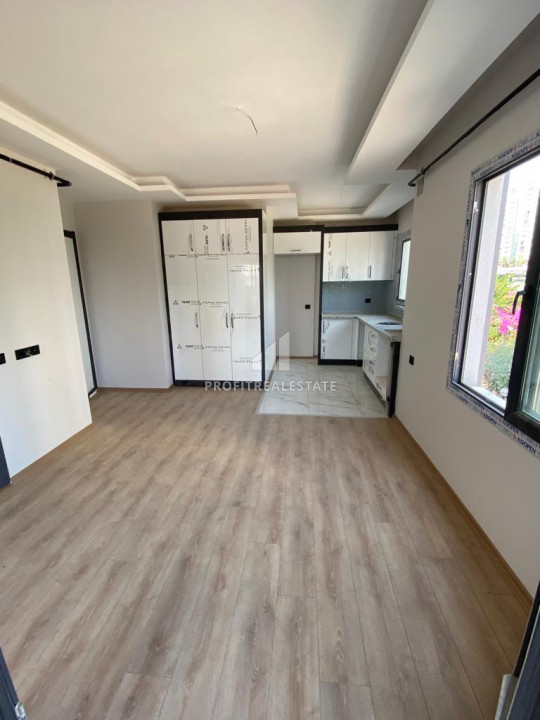 One bedroom apartment, 50m², in a new residence in the center of Mezitli, Mersin ID-10125 фото-2