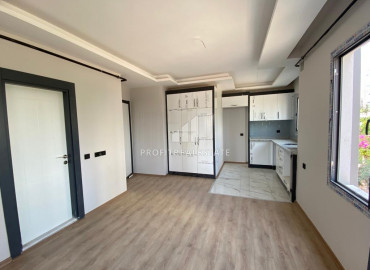 Апартаменты с одной спальней,50м², в новом комплексе в центре района Мезитли, Мерсин ID-10125 фото-4}}