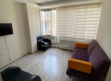 Center of Mersin, Yenisehir: furnished one-bedroom apartment, 50m², at an attractive price ID-10126 фото-2}}