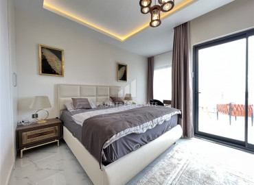 Furnished three-bedroom duplex, 160m², in a new residence by the sea in Kargicak ID-10131 фото-13