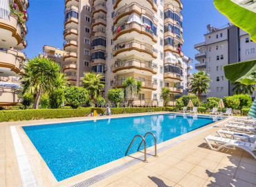 Large apartment 2 + 1, 120m², 350m from the sea in Mahmutlar, Alanya, in a residence with a swimming pool ID-10139 фото-6