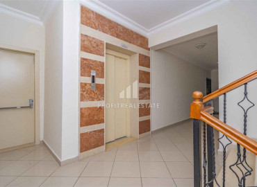 Large apartment 2 + 1, 120m², 350m from the sea in Mahmutlar, Alanya, in a residence with a swimming pool ID-10139 фото-8