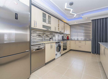 Large apartment 2 + 1, 120m², 350m from the sea in Mahmutlar, Alanya, in a residence with a swimming pool ID-10139 фото-17