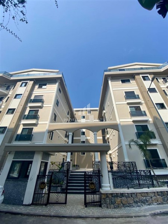 Двухкомнатная квартира, 63м², в комплексе премиум класса на окончательном этапе строительства, в Каргыджаке, Алания ID-10148 фото-2