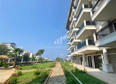 One-bedroom apartment, 63m², in a premium residence at the final stage of construction, in Kargicak, Alanya ID-10148 фото-3}}