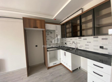 Новая двухкомнатная квартира, 67м², с чистовой отделкой в Мерсине, Тедже, в 400м от моря ID-10174 фото-7