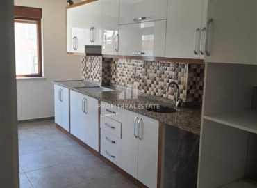 Новые трехкомнатные апартаменты, с отдельной кухней, в 500 метрах в районе Гюллер Пынары,  Аланья, 80 м2 ID-10182 фото-7}}