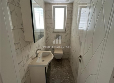 New two bedroom penthouse, 140m², 250m from the coast in Mahmutlar, Alanya ID-10263 фото-11