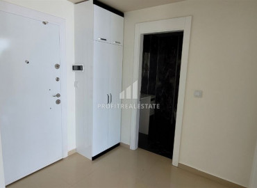 One bedroom apartment, unfurnished, 300 meters from the center of Mahmutlar, Alanya, 65 m2 ID-10302 фото-10