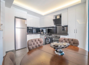 Furnished duplex 2 + 1, 90m² in a new residence in the very center of Alanya, 80 meters from Cleopatra Beach ID-10352 фото-3