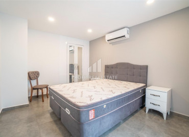 Furnished duplex 2 + 1, 90m² in a new residence in the very center of Alanya, 80 meters from Cleopatra Beach ID-10352 фото-8