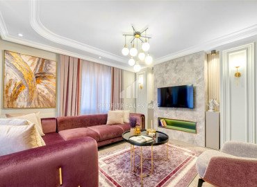 Apartment 2 + 1, 125m², with an interior from a designer, with a view of the mountains, in the center of Mahmutlar, 300m from the sea ID-10481 фото-3