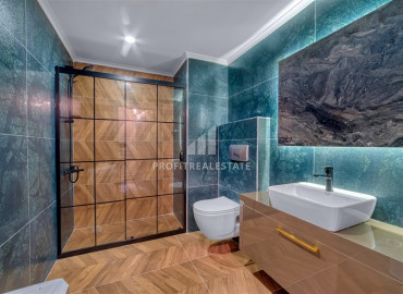 Apartment 2 + 1, 125m², with an interior from a designer, with a view of the mountains, in the center of Mahmutlar, 300m from the sea ID-10481 фото-9