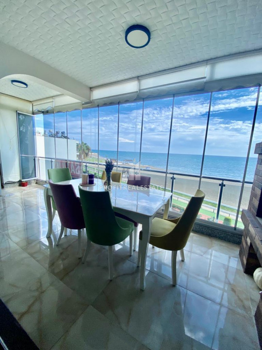 Меблированная квартира 2+1, 120м², с потрясающим видом в 50м от моря в Эрдемли, Мерсин ID-10488 фото-1