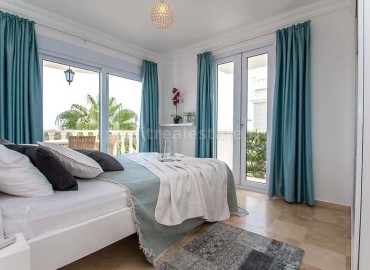 Furnished luxury villa 500 meters from the sea in Alanya, Turkey ID-0811 фото-38