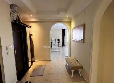Spacious two bedroom apartment, furnished and equipped, 300 meters from the center, Mahmutlar, Alanya, 120 m2 ID-10531 фото-2