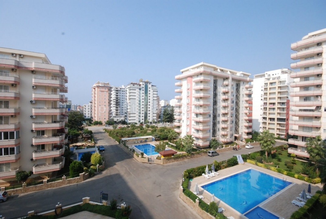 For sale two bedroom apartment in the heart of Mahmutlar district near Migros hypermarket ID-0813 фото-2