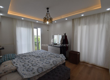 Новая квартира 3+1, 150м², в газифицированной резиденции в районе Мезитли, Мерсин ID-10569 фото-10