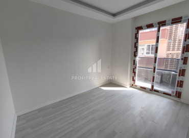 Новая квартира с одной спальней, 72м², в центре Мерсина, в районе Енишехир, 600м от моря ID-10572 фото-12