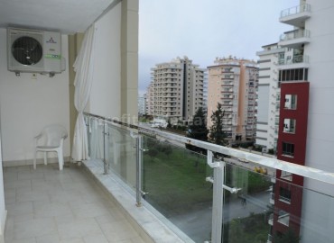 Two-level furnished apartment in a complex with a large territory in the center of Mahmutlar, Alanya, Turkey ID-0817 фото-4