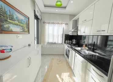 Светлая трехкомнатная квартира с отдельной кухней в центре Аланьи ID-10584 фото-9
